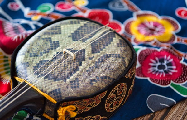 沖縄民謡の学びを伝える